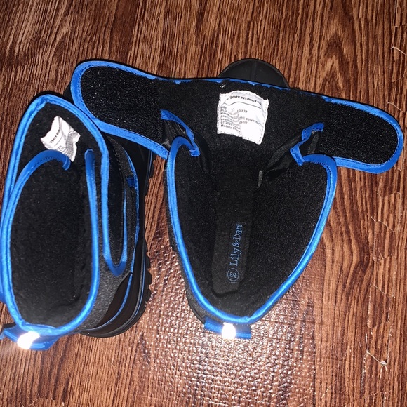 Boys winter snow boots 2/3 - Picture 6 of 9